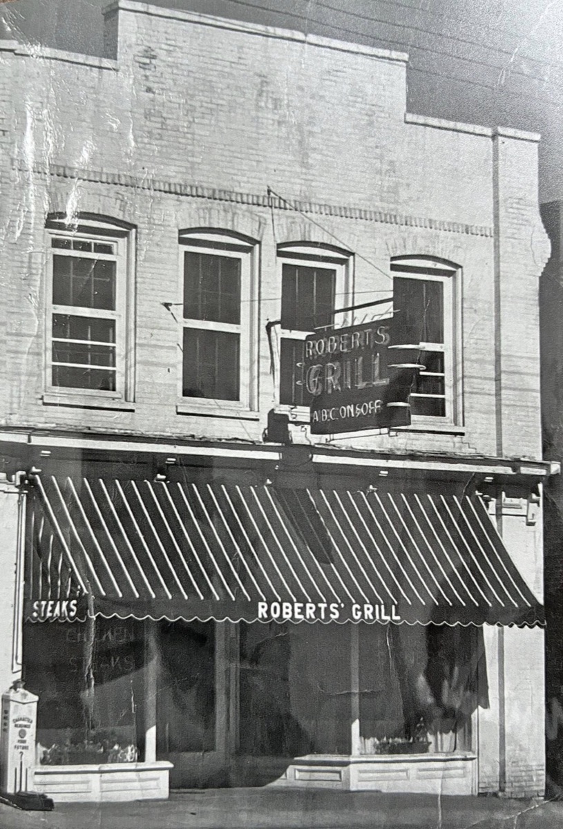 The original Roberts' Grill storefront